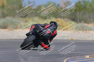 media/Sep-25-2023-Moto Forza (Mon) [[81ffa65e0a]]/B-C Group/Session 4 (Turn 2 Backside)/
